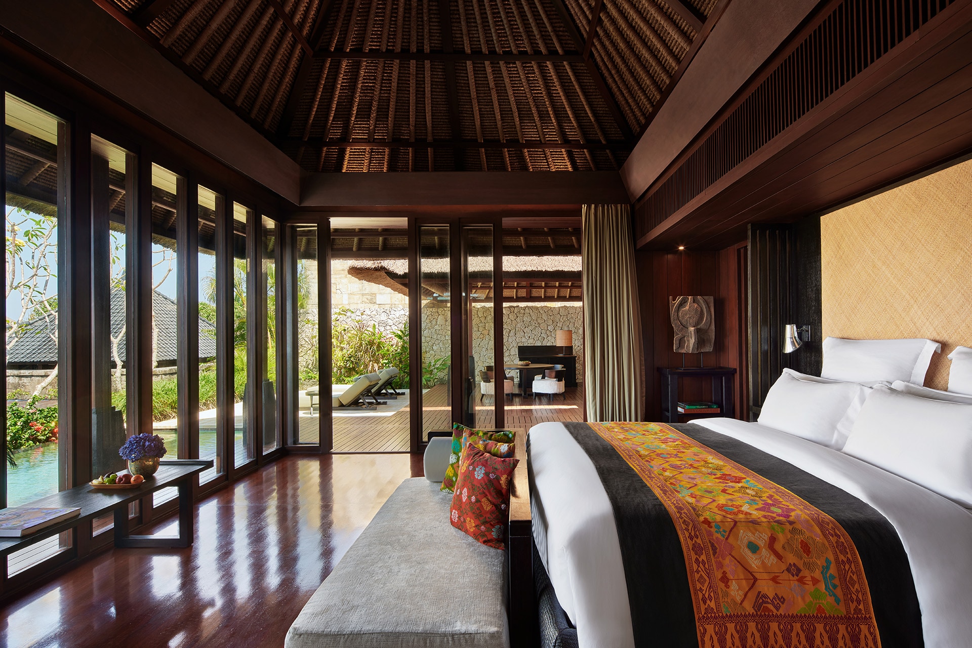 Bulgari Resort Bali: 150-Meter Volcanic Cliffside Mansion & Funicular Ocean Guide 2026